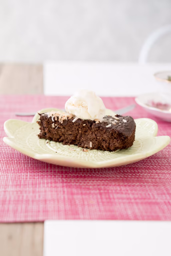 Gluten-free Chocolate Quinoa Cake 1 image 1