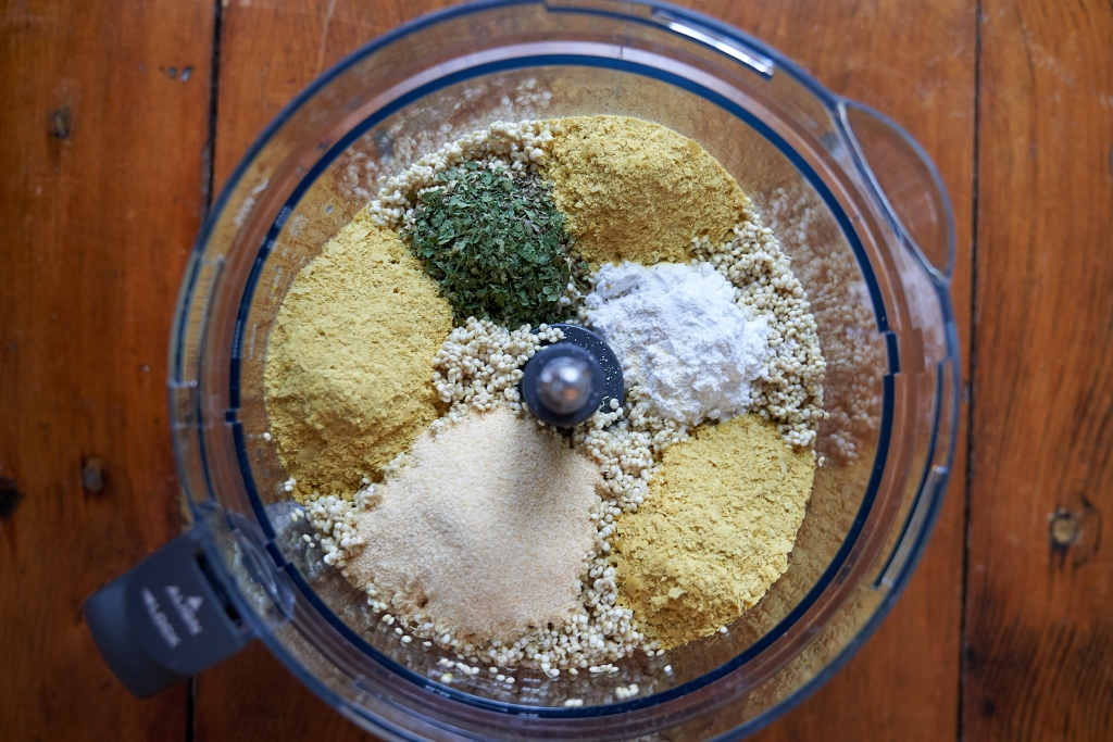 Quinoa Pizza Crust 2 DSC02519 Vegan Quinoa Pizza Crust 2500px Web