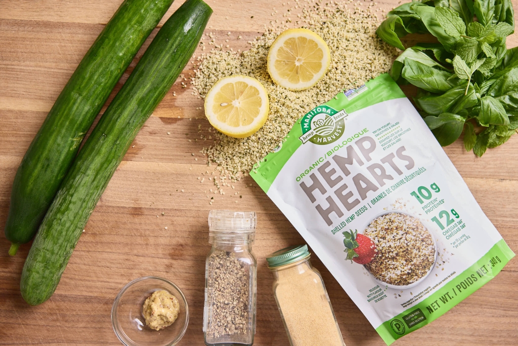 Crunchy Cucumber Salad 4 CucumberSalad R5C 8397 Web